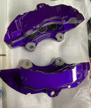Load image into Gallery viewer, Front caliper 17 /18 z rebuilt and powder coated
